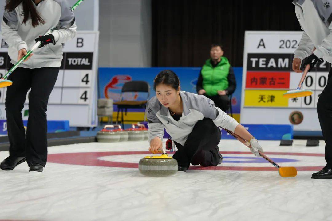 九游官方入口Ning重返赛场，刷新纪录首场状态出色，掘金观众沸腾！